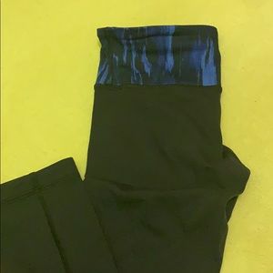 Reversible lulu legging